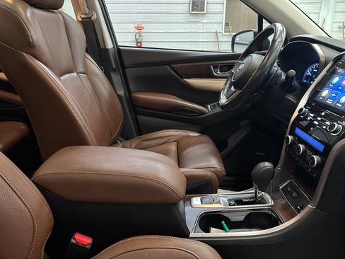 Used 2019 Subaru Ascent Touring w/ Popular Package #3 AWD/4WD image 28