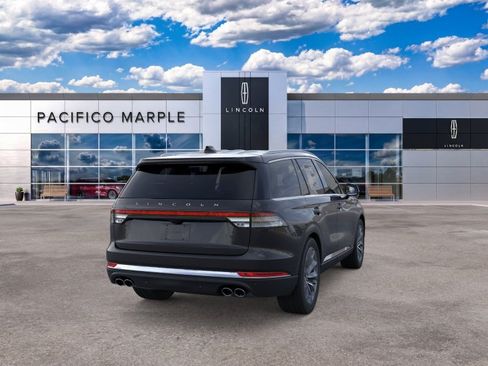 New 2026 Lincoln Aviator AWD image 8