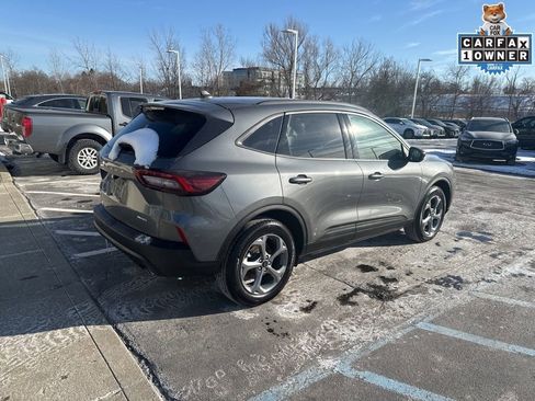 Used 2025 Ford Escape ST-Line image 3