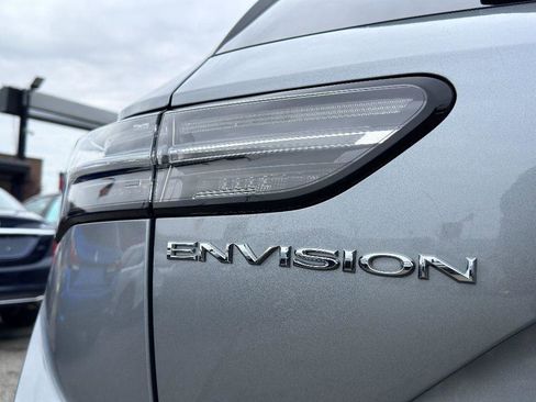 Used 2023 Buick Envision Avenir image 7