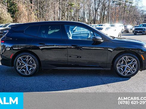 Used 2023 BMW iX xDrive50 image 8