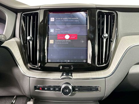 Used 2025 Volvo XC60 T8 Plus w/ Protection Package Premier image 13