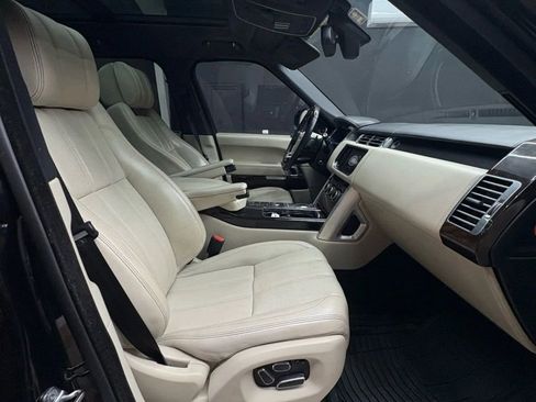 Used 2014 Land Rover Range Rover Autobiography image 11