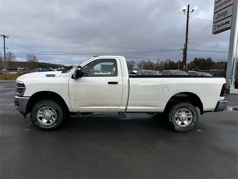 New 2026 RAM 2500 Tradesman image 2