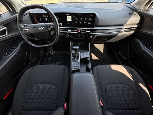Used 2026 Kia Sportage LX FWD image 33