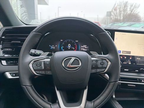 Certified 2025 Lexus RX 350 Premium w/ Accessory Package image 21