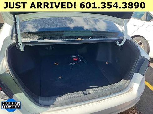 Used 2023 Honda Accord EX image 4