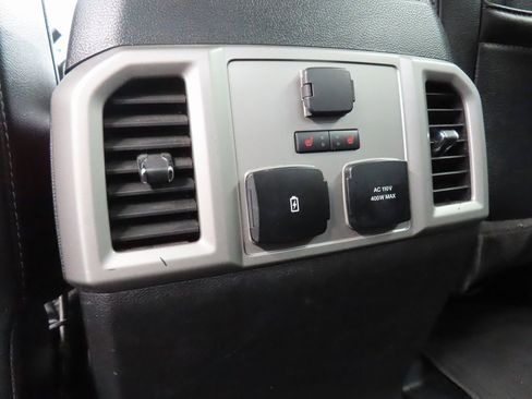 Used 2020 Ford F250 Lariat w/ Lariat Ultimate Package image 11