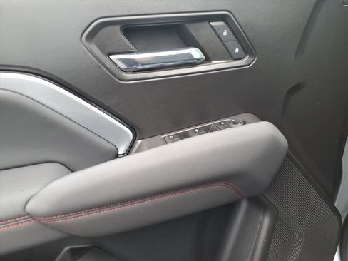 Certified 2023 Chevrolet Colorado Z71 w/ Z71 Convenience Package 2 image 10