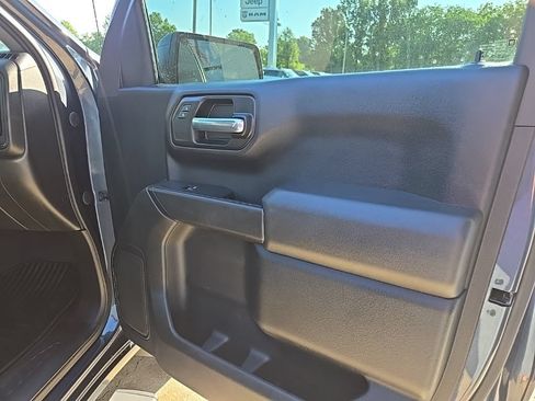 Used 2021 Chevrolet Silverado 1500 Custom AWD/4WD image 70