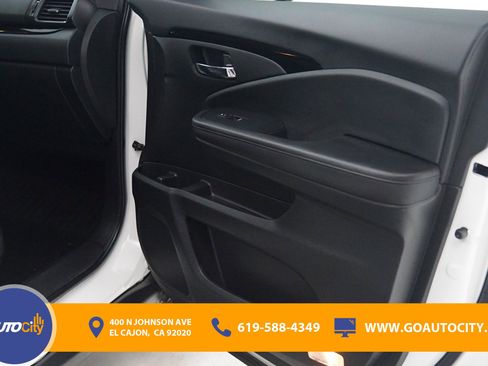 Used 2021 Honda Pilot Elite image 19