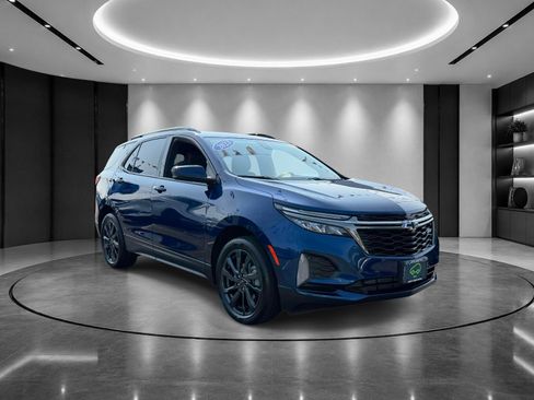 Certified 2023 Chevrolet Equinox RS AWD/4WD image 2