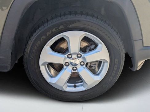 Used 2021 Jeep Compass Latitude w/ Convenience Group image 9