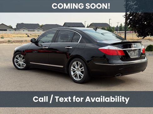 Used 2009 Hyundai Genesis 4.6 w/ Technology Pkg 5 RWD image 4