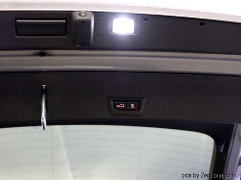 Certified 2025 BMW X6 M60i image 33