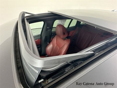 Used 2023 BMW X4 xDrive30i w/ Premium Package image 22