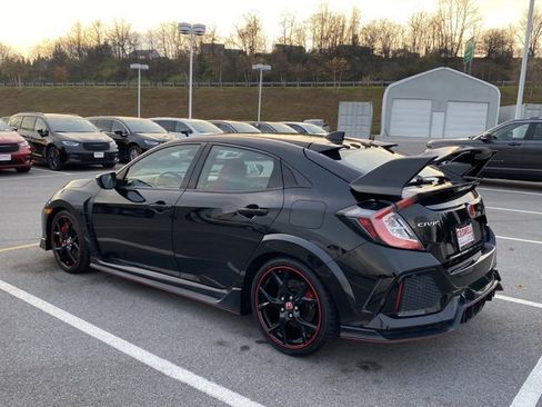 Used 2019 Honda Civic Type R image 3