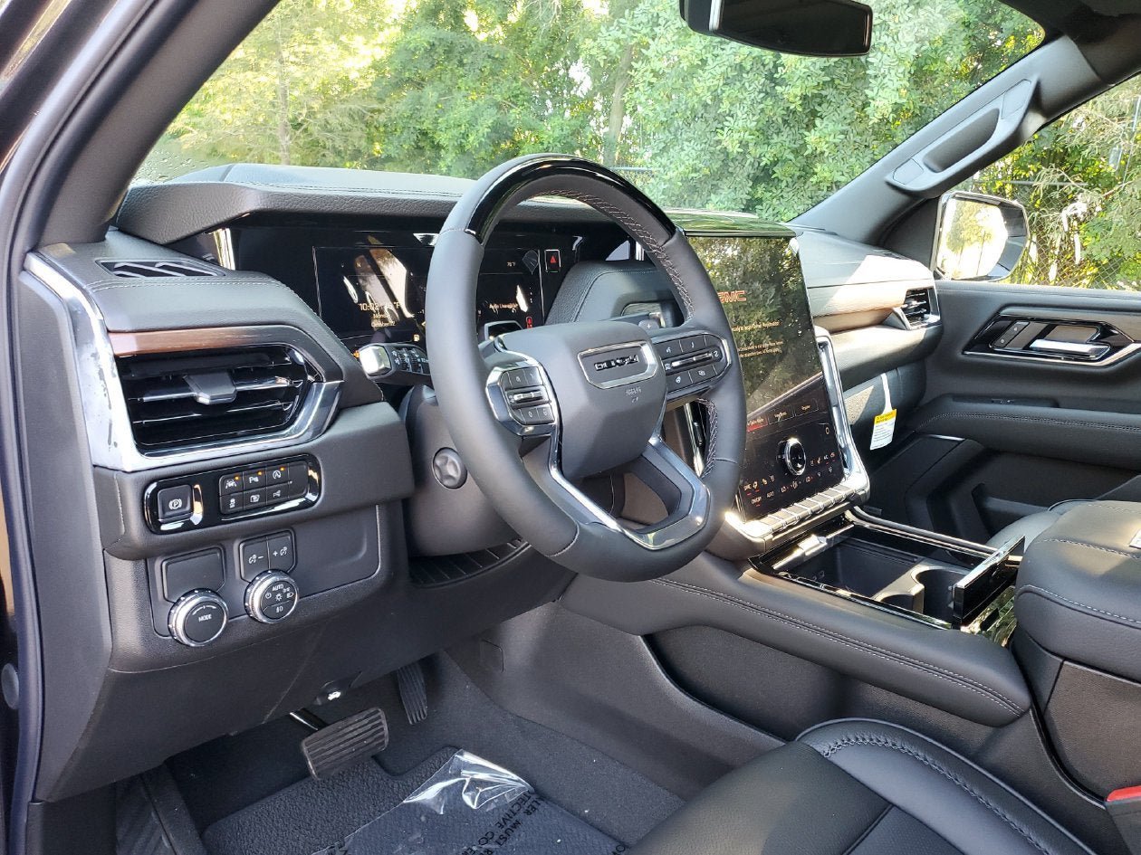 New 2027 GMC Yukon Denali w/ Sun & Power Step Package RWD image 20