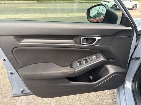 Used 2022 Honda Civic Sport image 14