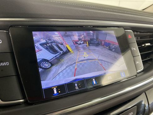 Certified 2022 Buick Enclave Premium w/ Surround and Sites Package image 18