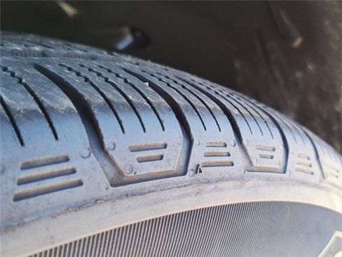 Certified 2025 Mercedes-Benz GLE 350 GLE 350 image 13