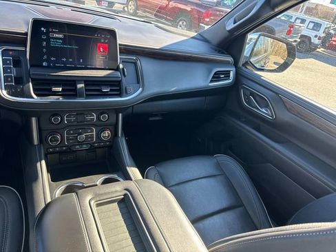 Certified 2024 Chevrolet Suburban Premier image 22