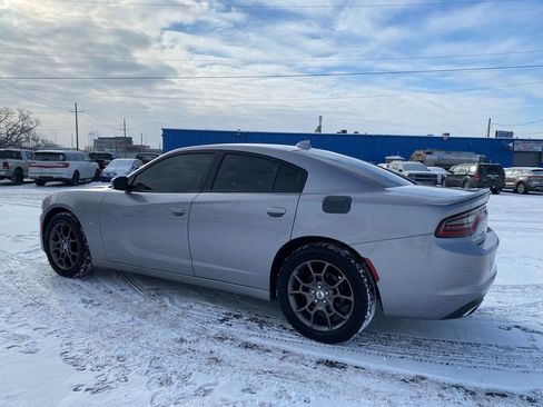 Used 2018 Dodge Charger GT image 5