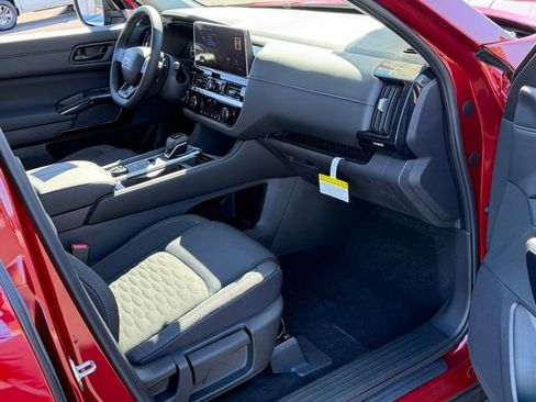 New 2026 Nissan Pathfinder SV AWD/4WD image 26