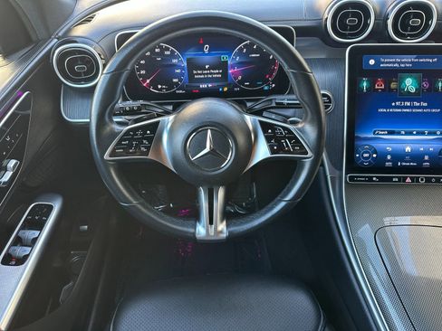 Used 2024 Mercedes-Benz GLC 300 image 16