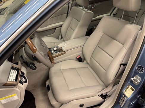 Used 2011 Mercedes-Benz E 350 Sedan image 14