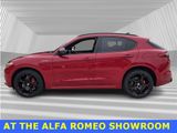 Used 2022 Alfa Romeo Stelvio Veloce image 2