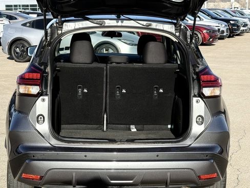 Used 2023 Nissan Kicks S image 8