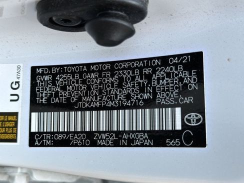 Used 2021 Toyota Prius Prime Limited FWD image 22