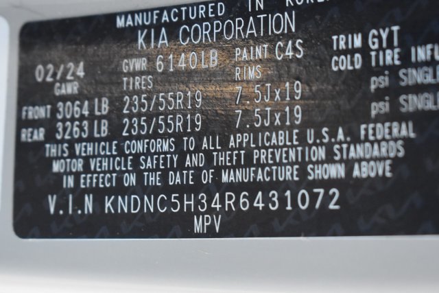 Used 2024 Kia Carnival EX FWD image 37