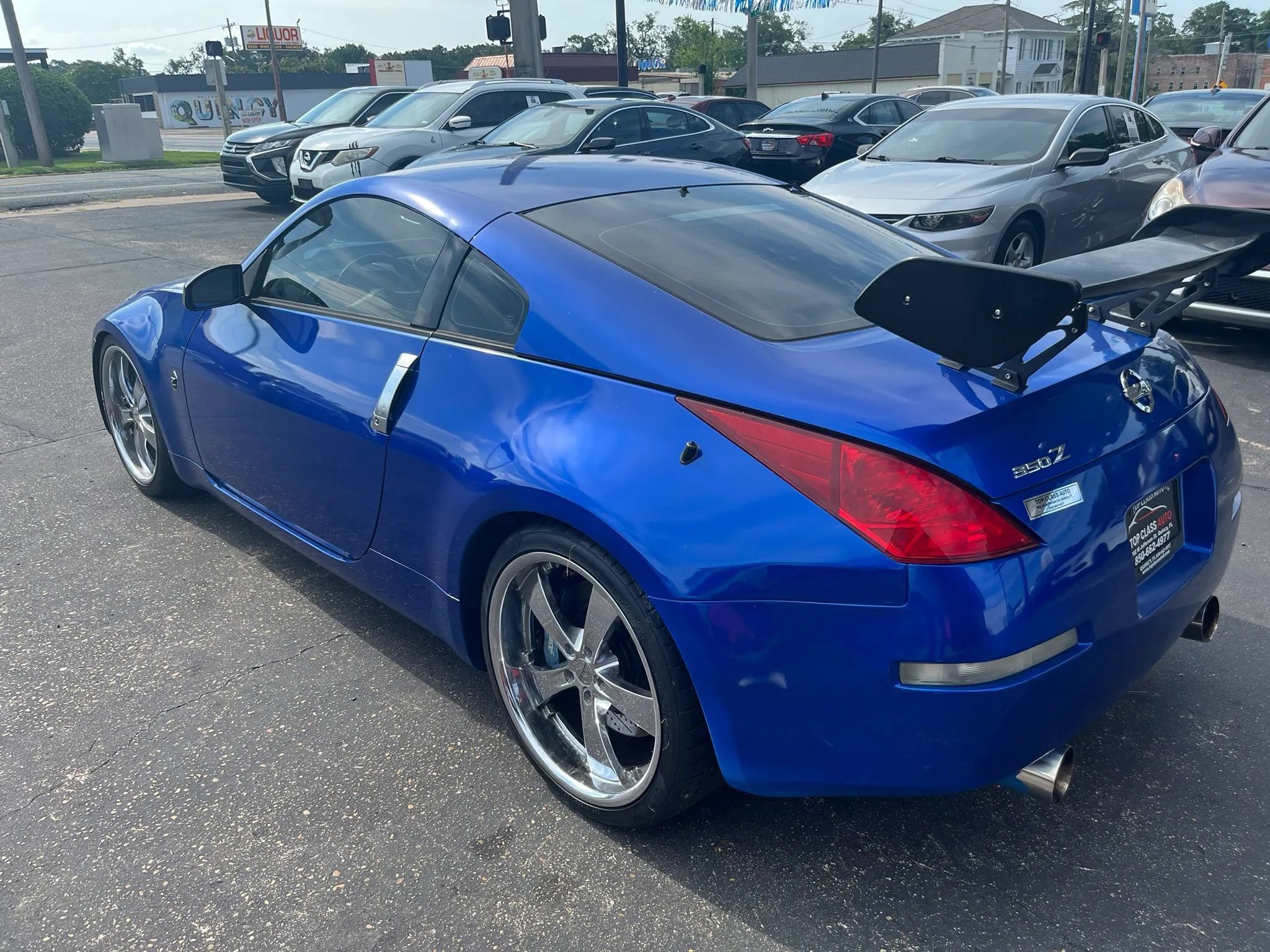 Used 2005 Nissan 350Z Touring RWD image 6