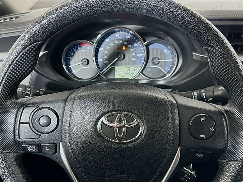 Used 2014 Toyota Corolla LE image 12