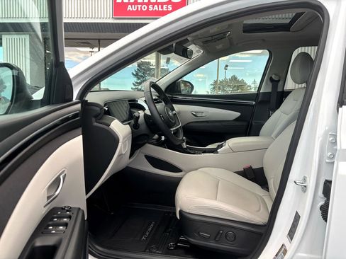 Used 2024 Hyundai Tucson SEL w/ Convenience Package image 3