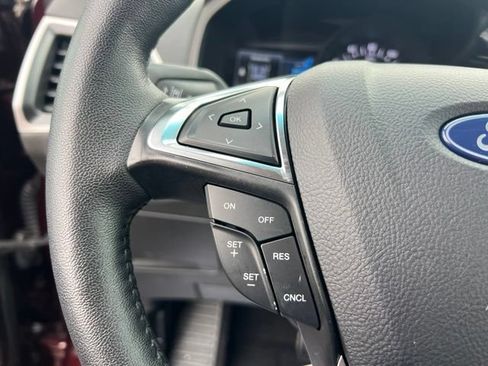 Certified 2024 Ford Edge SEL w/ Convenience Package AWD/4WD image 9