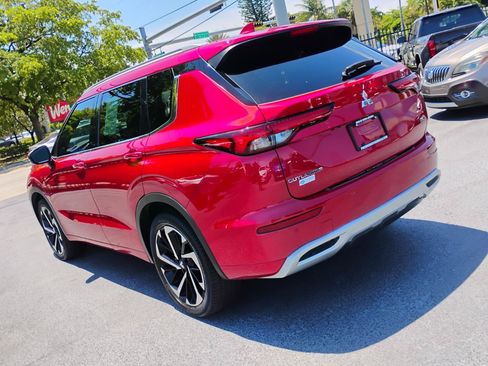 Used 2022 Mitsubishi Outlander SEL FWD image 5