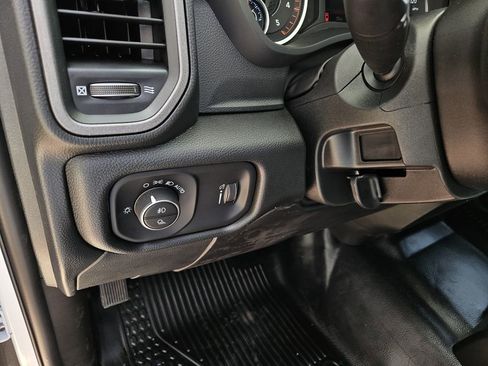 New 2026 RAM 3500 Tradesman AWD/4WD image 14