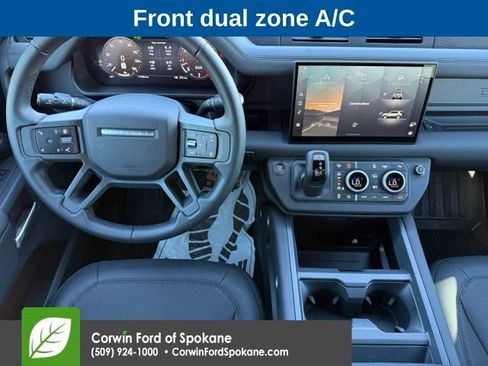 Used 2025 Land Rover Defender 110 X-Dynamic SE AWD/4WD image 3