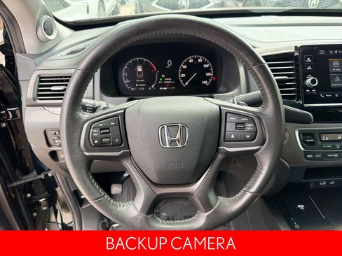 Used 2025 Honda Ridgeline Sport image 13