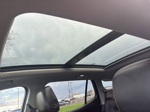 Used 2020 GMC Terrain SLT w/ Preferred Package image 30