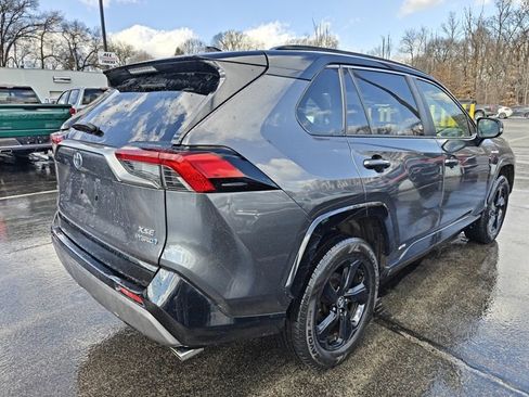 Used 2021 Toyota RAV4 XSE w/ XSE Grade Weather Package image 4
