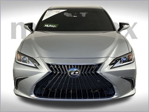 Used 2024 Lexus ES 350 w/ Premium Package image 14