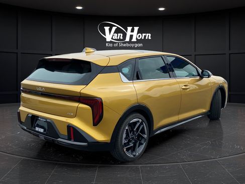 New 2026 Kia K4 GT-Line FWD image 3