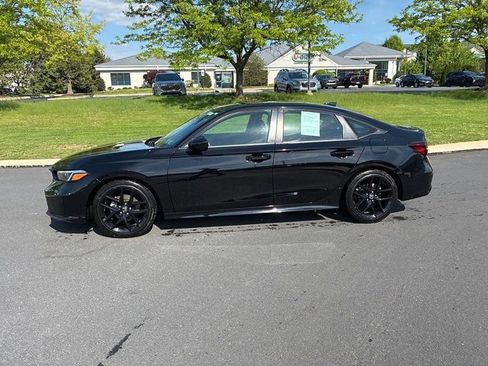 Used 2025 Honda Civic Sport image 13