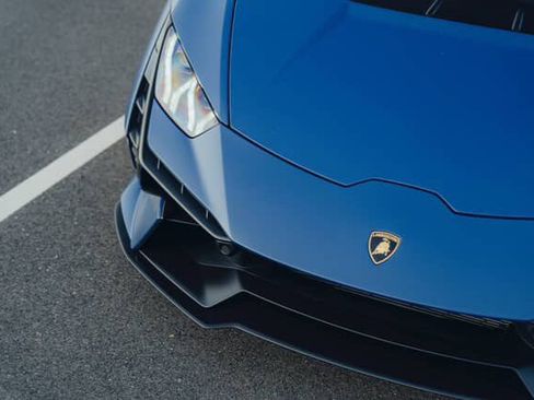 Used 2023 Lamborghini Huracan Tecnica RWD image 24