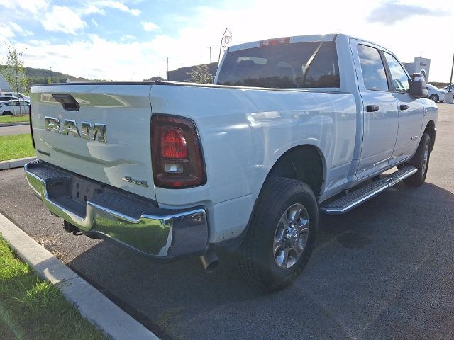 Used 2025 RAM 2500 Big Horn AWD/4WD image 7