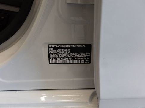 Used 2022 BMW 540i w/ M Sport Package image 37